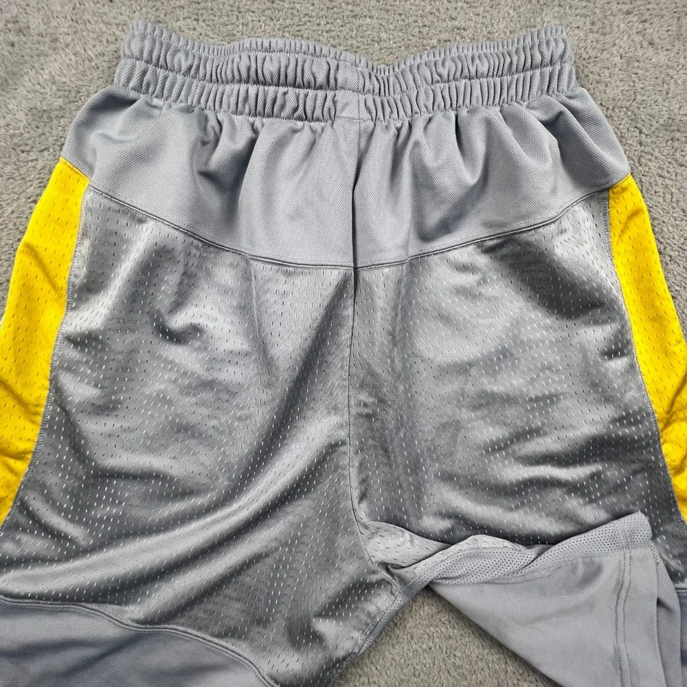 Jordan Basketball Shorts Mens Medium Grey Yellow‎ Dri-FIT Athletic Jumpman 10